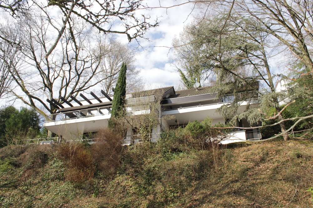 Thumbnail-Haus zum Kaufen in Bergisch Gladbach 1.178.000,00 € 275 m²