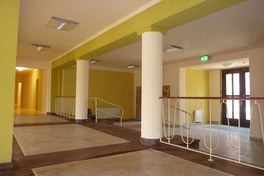 Thumbnail-Wohnung zum Mieten in Eisenhüttenstadt 462,70 € 33.5 m²