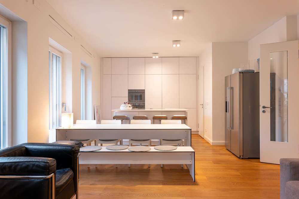 Thumbnail-Wohnung zum Kaufen in Düsseldorf 910.000,00 € 77.23 m²