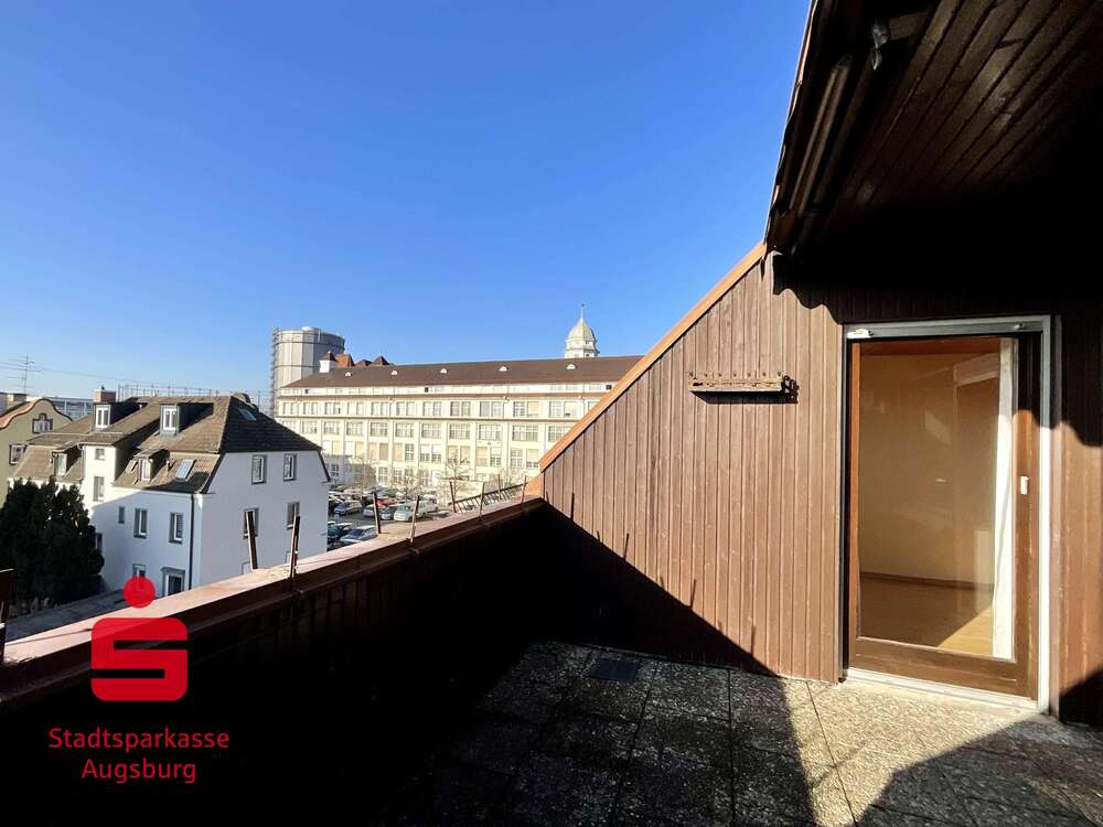 Thumbnail-Wohnung zum Kaufen in Augsburg 335.000,00 € 119 m²