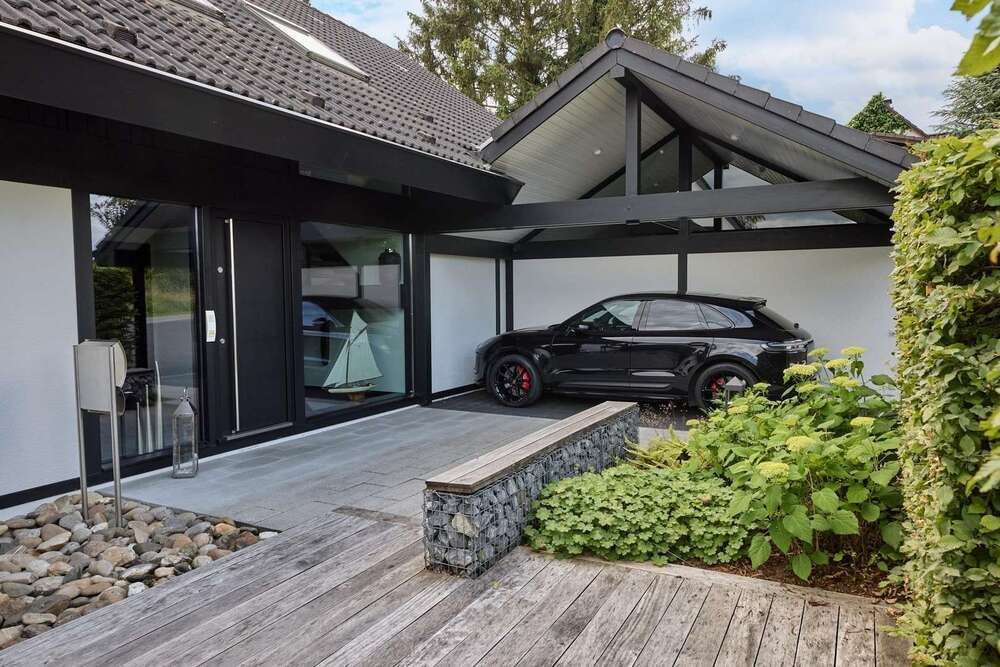 Thumbnail-Haus zum Kaufen in Detmold 1.190.000,00 € 315 m²