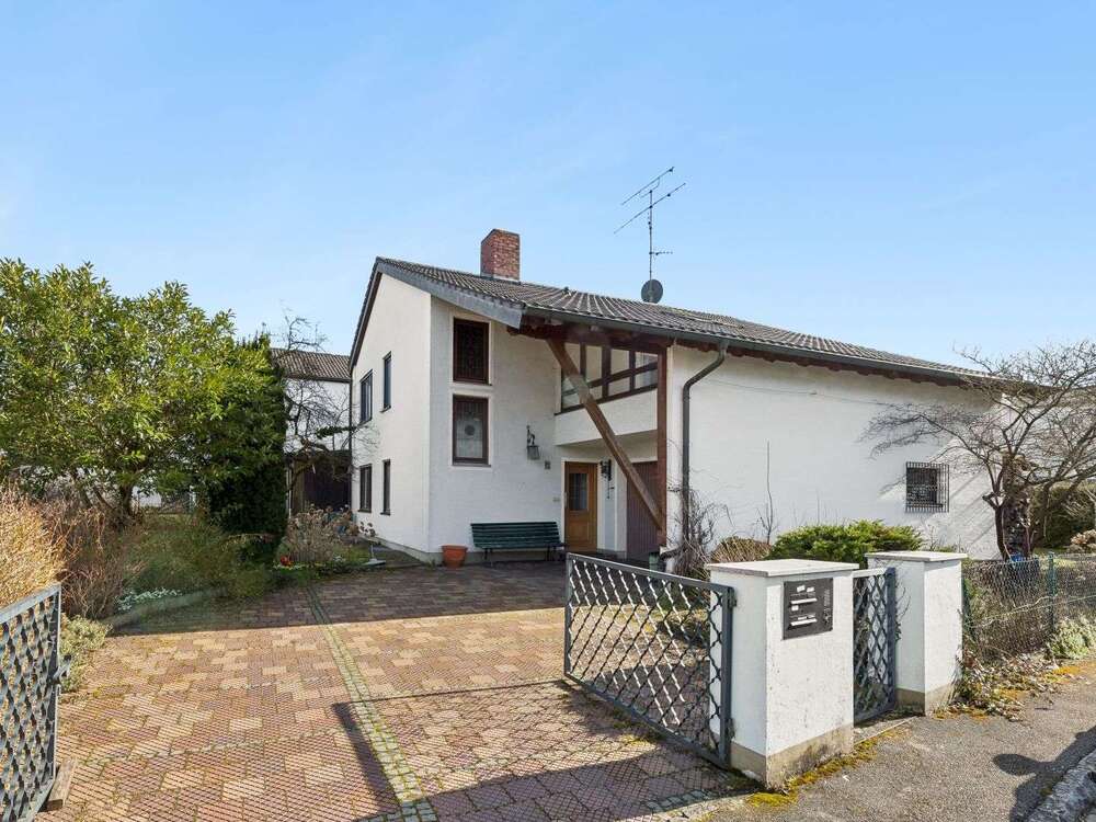 Thumbnail-Haus zum Kaufen in Ismaning 1.400.000,00 € 282 m²