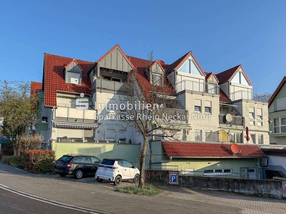 Thumbnail-Wohnung zum Kaufen in Weinheim 220.000,00 € 69 m²