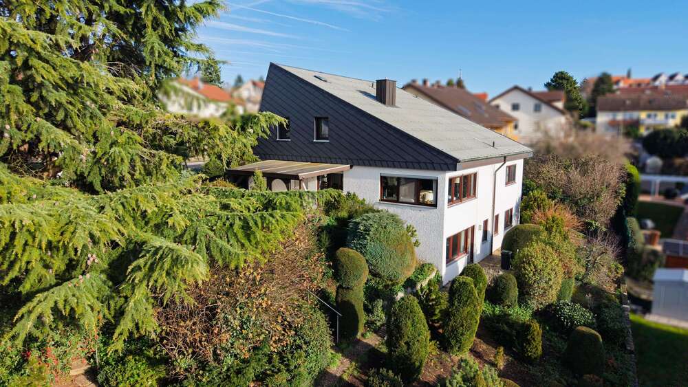 Thumbnail-Haus zum Kaufen in Neckarwestheim 880.000,00 € 300 m²