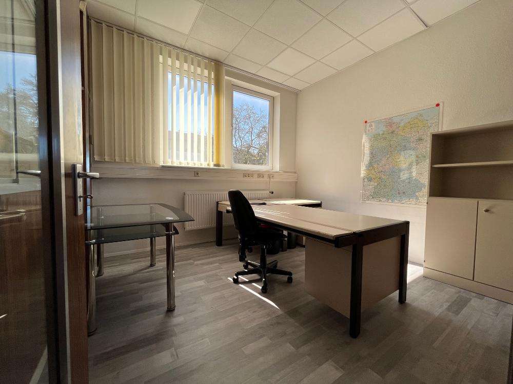 Thumbnail-Büro in Staudt 300,00 € 20 m²