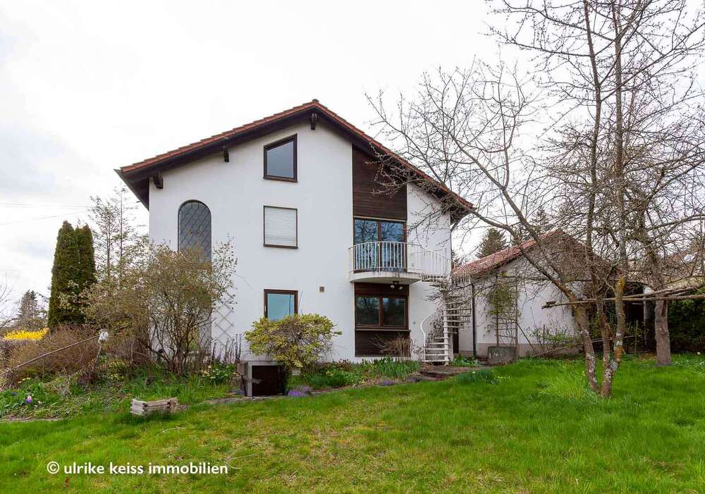 Thumbnail-Haus zum Kaufen in Dinkelscherben 496.000,00 € 242 m²