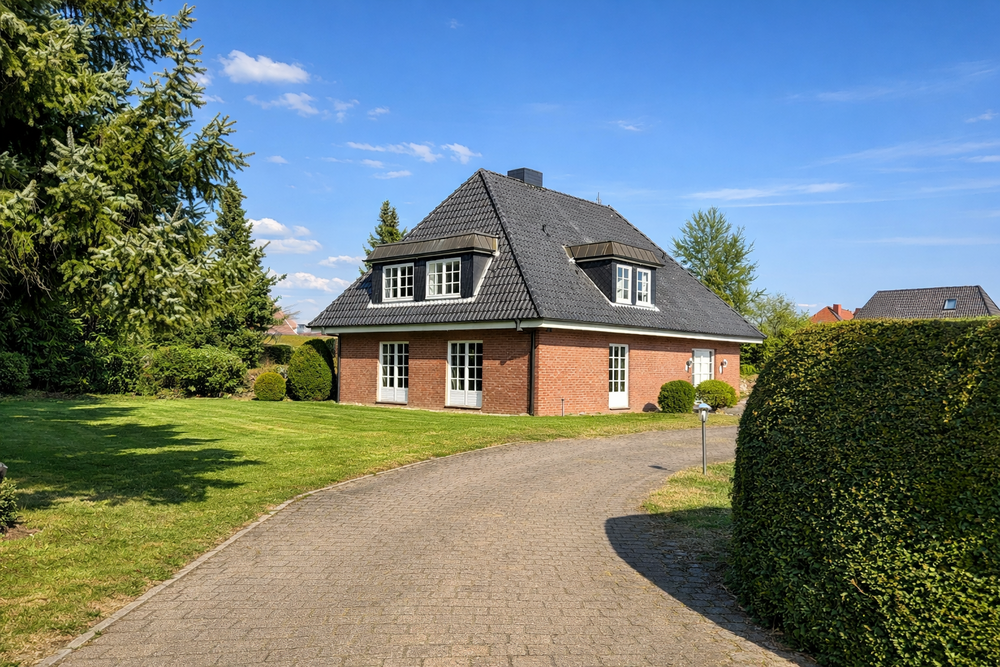 Thumbnail-Haus zum Kaufen in Stockelsdorf 895.000,00 € 230 m²