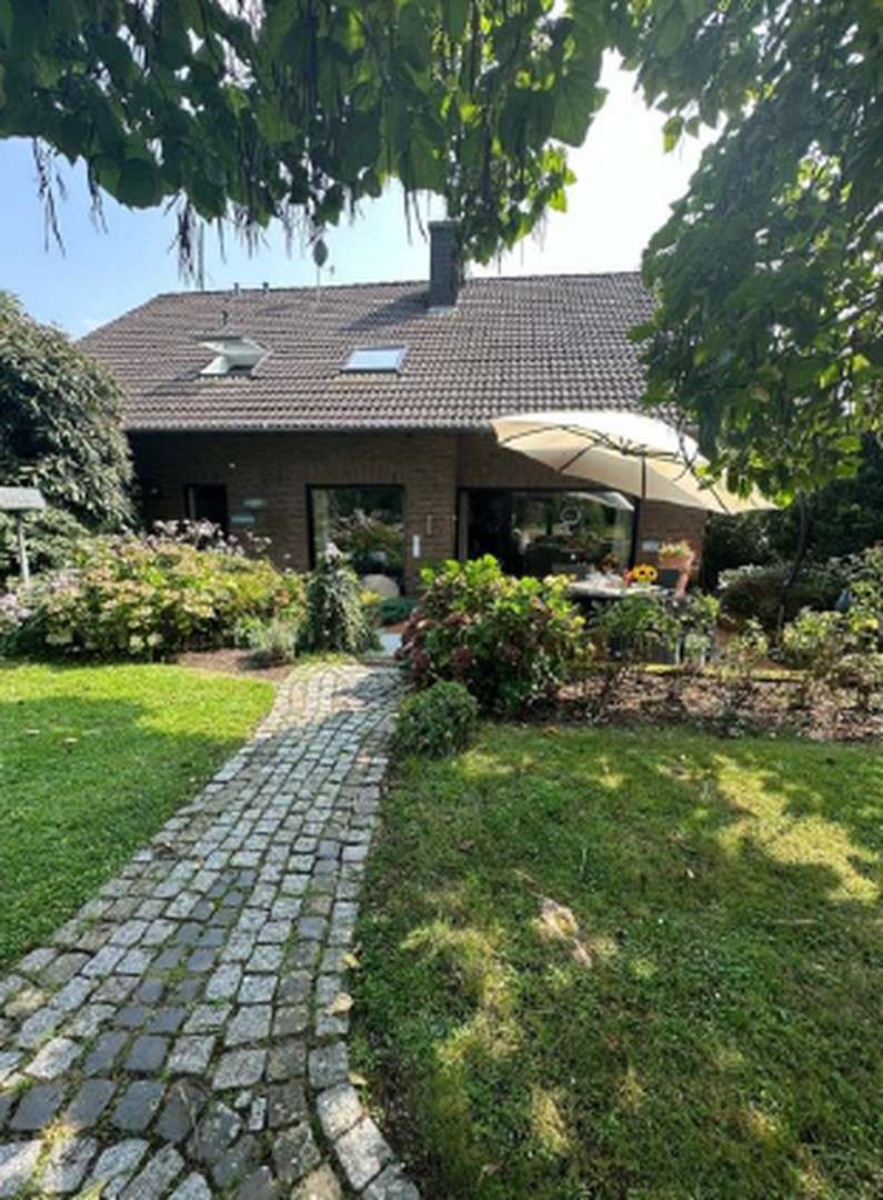 Thumbnail-Haus zum Kaufen in Viersen 870.000,00 € 255 m²