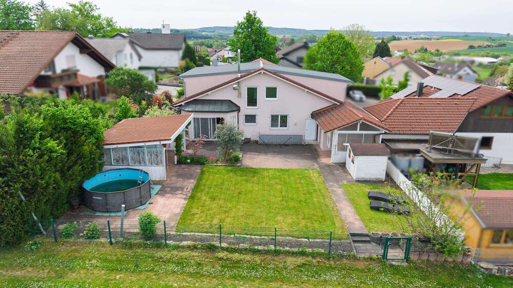 Thumbnail-Haus zum Kaufen in Eppingen 680.000,00 € 241 m²