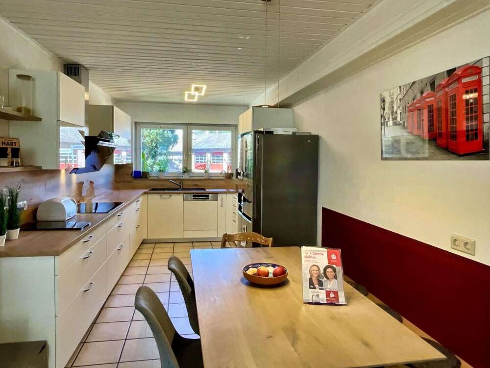 Thumbnail-Haus zum Kaufen in Altrip 375.000,00 € 117.91 m²