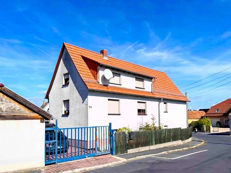 Thumbnail-Haus zum Kaufen in Großenhain 240.000,00 € 160 m²