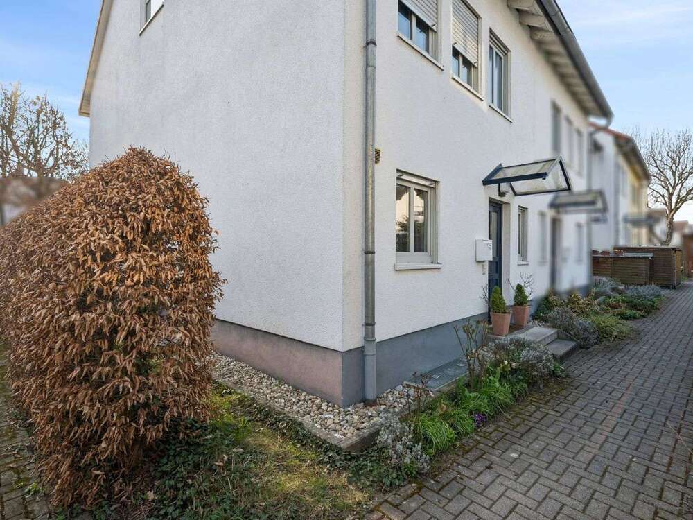 Thumbnail-Haus zum Kaufen in Frankfurt am Main 625.000,00 € 121 m²