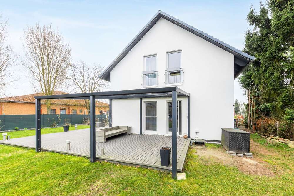 Thumbnail-Haus zum Kaufen in Müncheberg 460.000,00 € 130.78 m²
