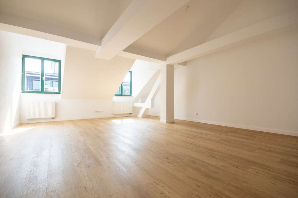 Thumbnail-Wohnung zum Mieten in Leipzig | Zentrum-Nord 1.213,29 € 93.33 m²