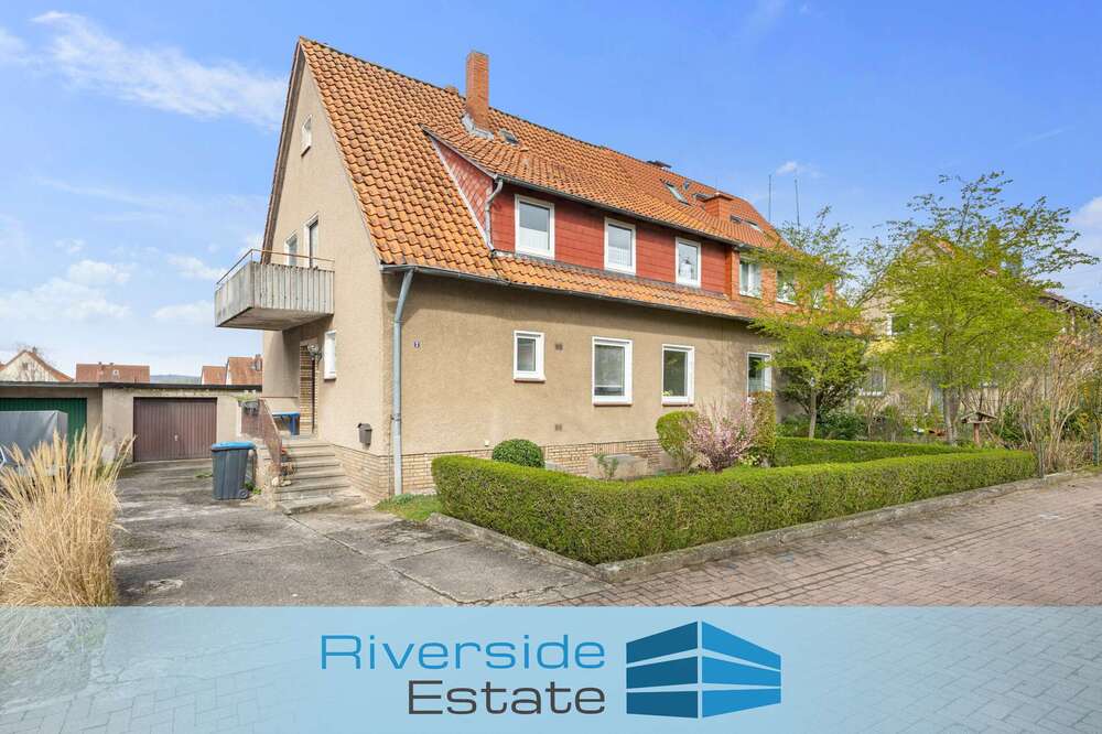 Thumbnail-Haus zum Kaufen in Hameln 130.000,00 € 122.88 m²