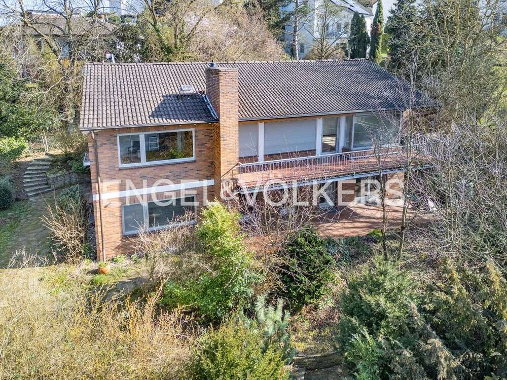 Thumbnail-Haus zum Kaufen in Wachtberg-Villip 495.000,00 € 263 m²