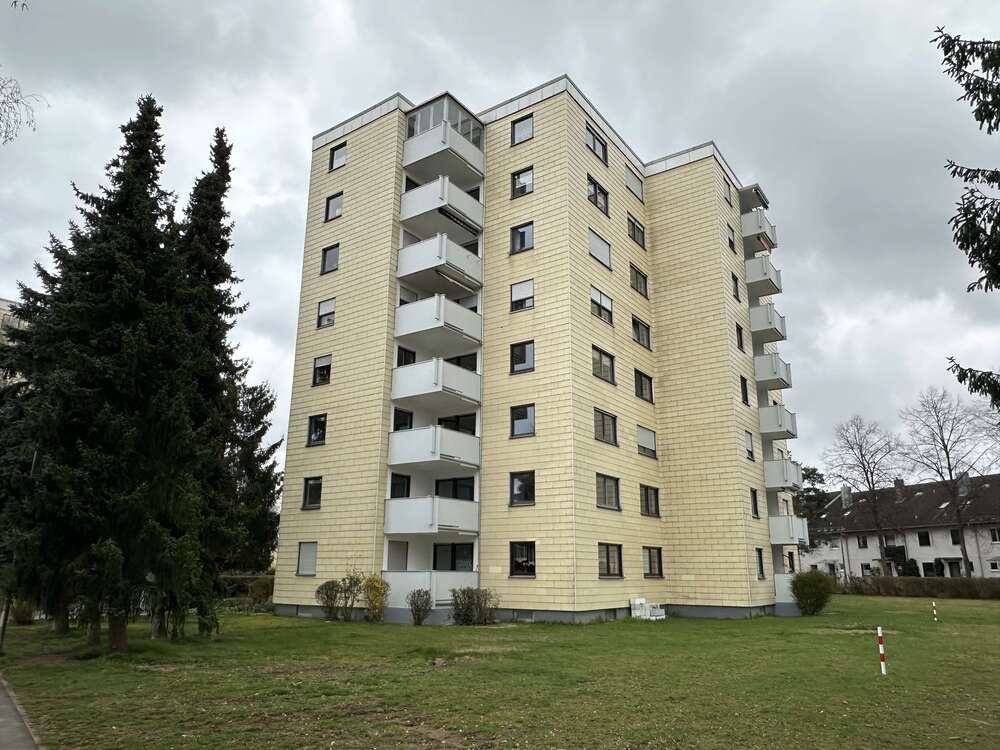 Thumbnail-Wohnung zum Kaufen in Neutraubling 298.000,00 € 96 m²