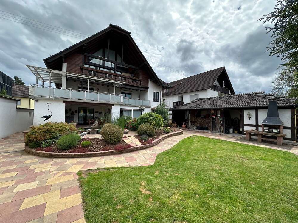 Thumbnail-Haus zum Kaufen in Ramstein-Miesenbach 530.000,00 € 303 m²