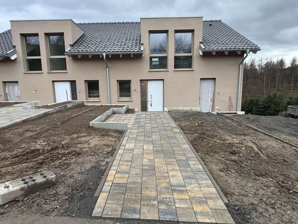 Thumbnail-Wohnung zum Kaufen in Neunkirchen-Seelscheid 479.000,00 € 139.98 m²