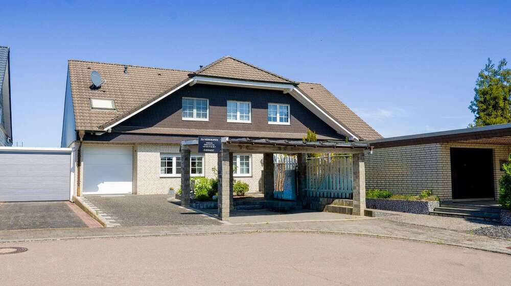 Thumbnail-Haus zum Kaufen in Bedburg 699.000,00 € 341 m²