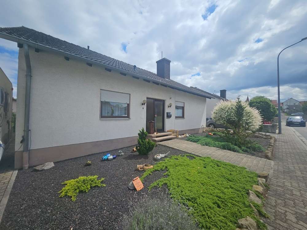 Thumbnail-Haus zum Kaufen in Freimersheim 399.000,00 € 131 m²