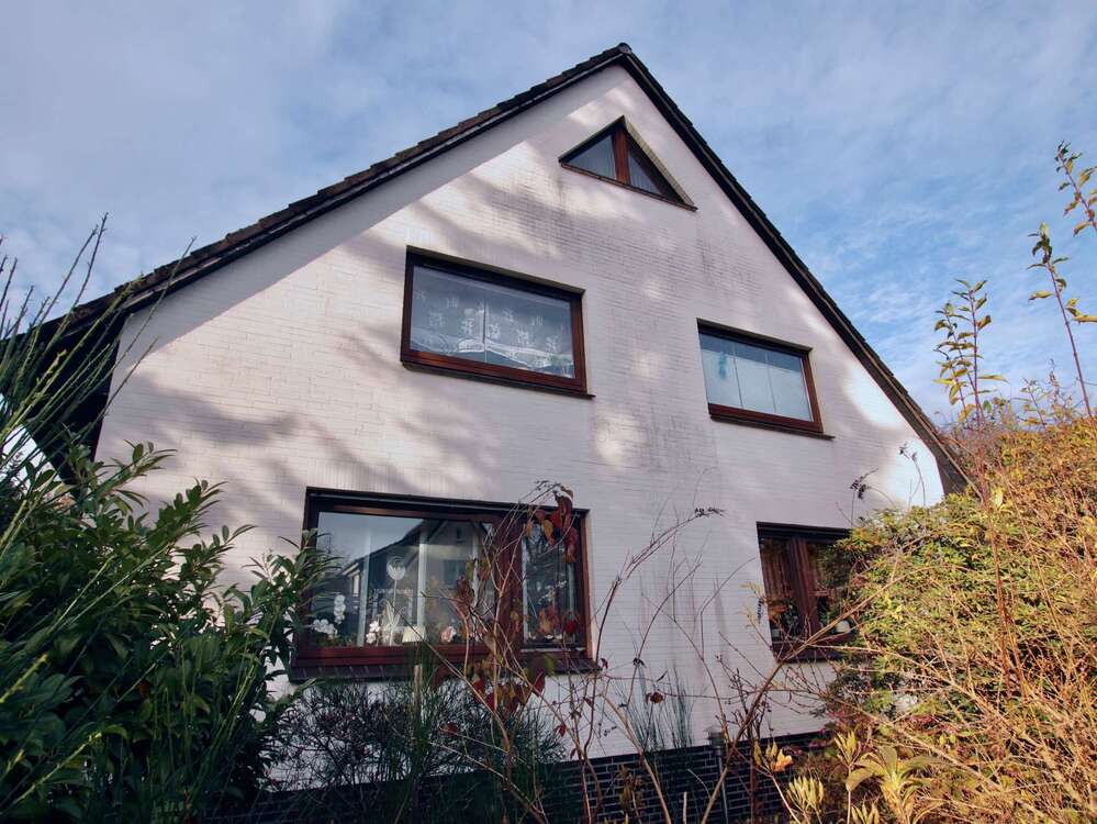 Thumbnail-Haus zum Kaufen in Norderstedt 820.000,00 € 210 m²