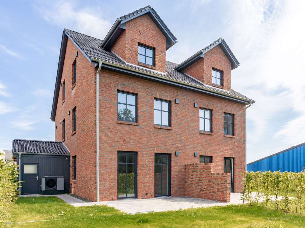 Thumbnail-Haus zum Mieten in Seestermühe 2.200,00 € 142 m²
