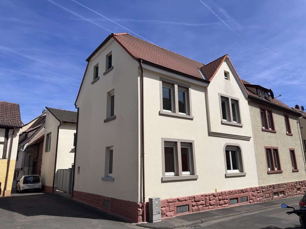 Thumbnail-Haus zum Kaufen in Obernburg am Main 220.000,00 € 138 m²