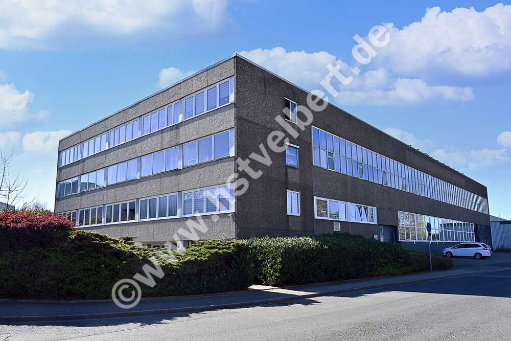 Thumbnail-Halle in Velbert 2.590.000,00 € 4595 m²