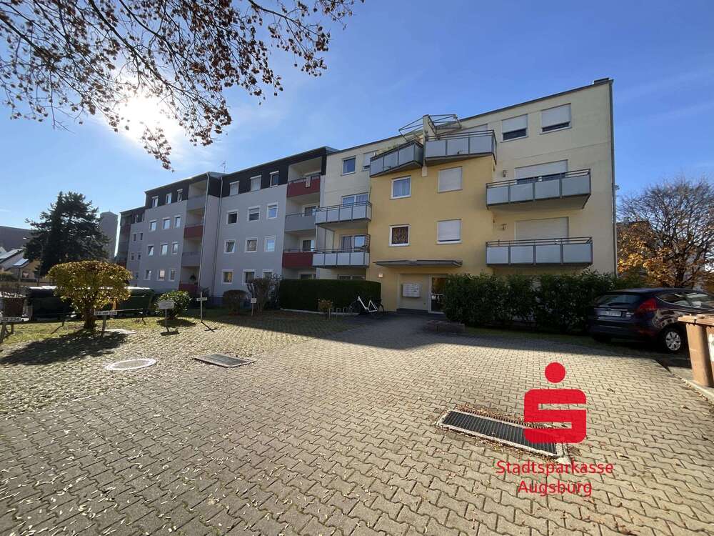 Thumbnail-Wohnung zum Kaufen in Augsburg 165.000,00 € 41.75 m²