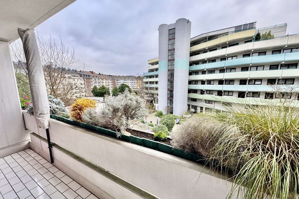 Thumbnail-Wohnung zum Kaufen in Düsseldorf Derendorf 470.000,00 € 96.7 m²