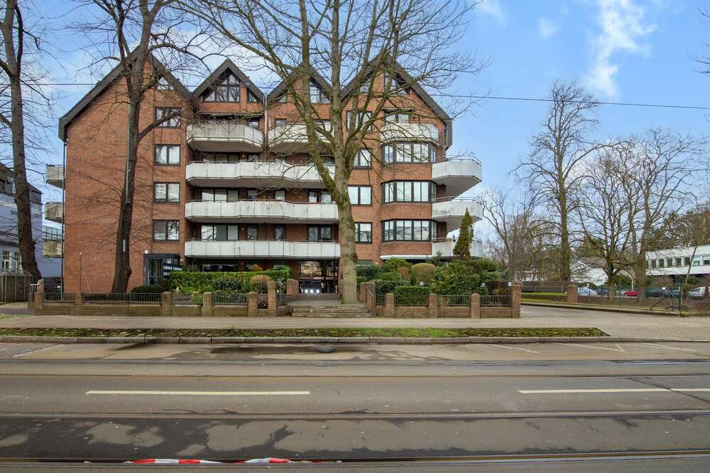 Thumbnail-Wohnung zum Kaufen in Krefeld 225.000,00 € 103 m²
