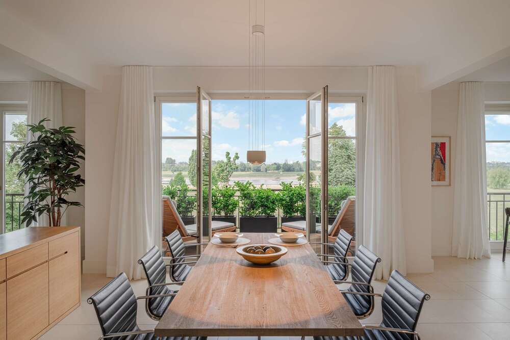 Thumbnail-Wohnung zum Mieten in Düsseldorf 6.630,00 € 170 m²