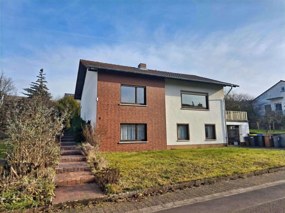 Thumbnail-Haus zum Kaufen in Hargesheim 339.000,00 € 145.42 m²