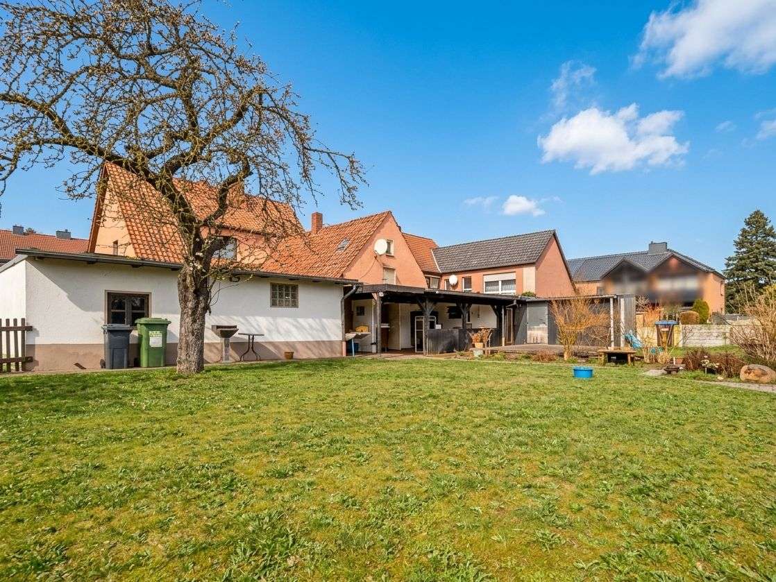 Thumbnail-Haus zum Kaufen in Edemissen 249.000,00 € 192 m²