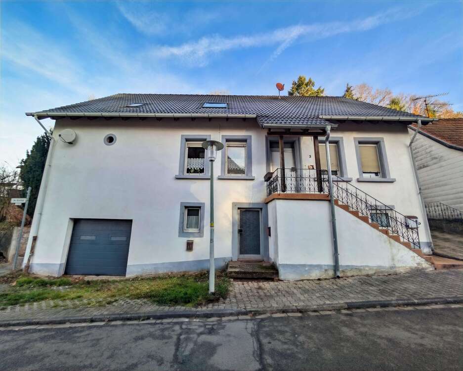Thumbnail-Haus zum Kaufen in Kaiserslautern 218.000,00 € 177 m²