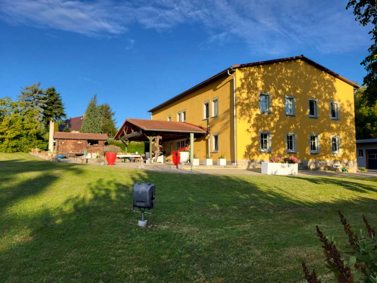 Thumbnail-Haus zum Kaufen in Elstra Ossel 1.250.000,00 € 301.28 m²