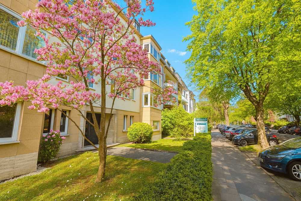 Thumbnail-Wohnung zum Kaufen in Düsseldorf 770.000,00 € 172 m²