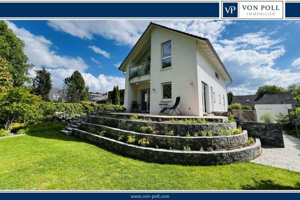 Thumbnail-Haus zum Kaufen in Ahrensburg 1.295.000,00 € 196 m²
