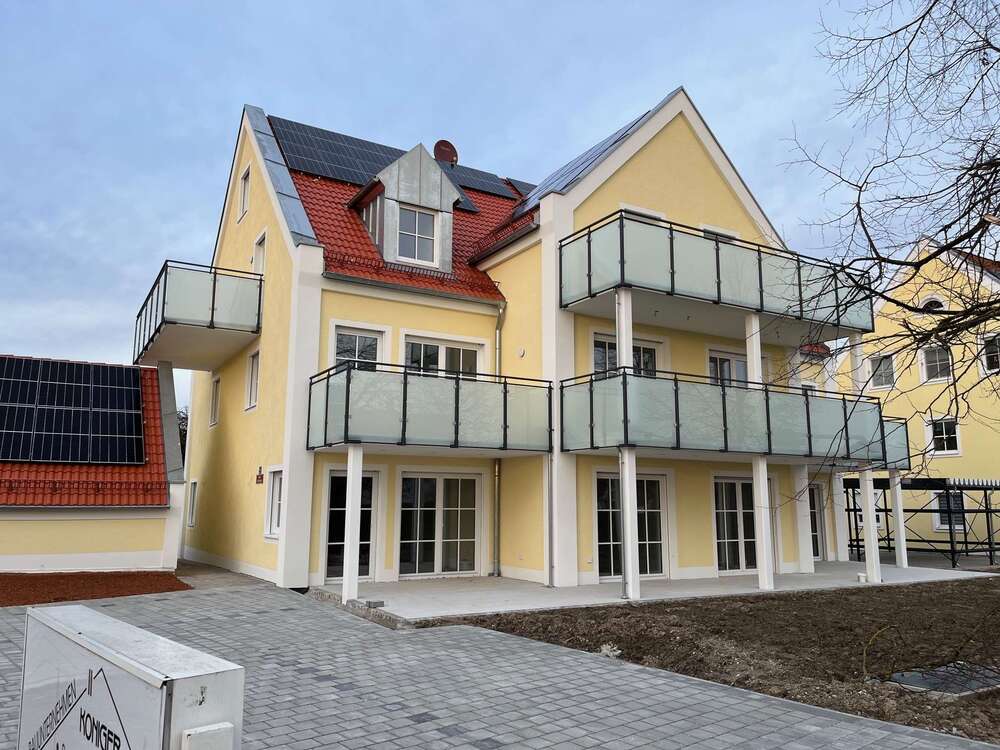 Thumbnail-Wohnung zum Mieten in Geisenfeld 885,00 € 67.5 m²