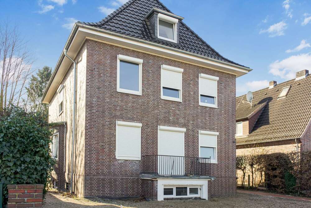 Thumbnail-Haus zum Kaufen in Bremen 1.100.000,00 € 270 m²