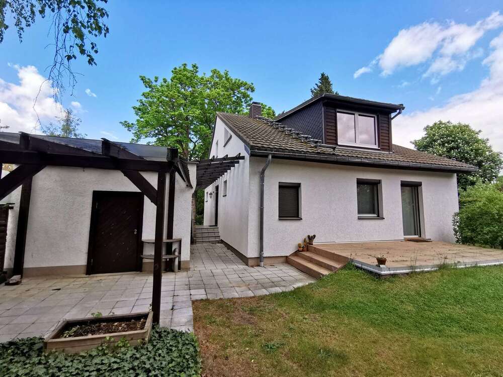 Thumbnail-Haus zum Kaufen in Berlin-Mahlsdorf 750.000,00 € 139.81 m²