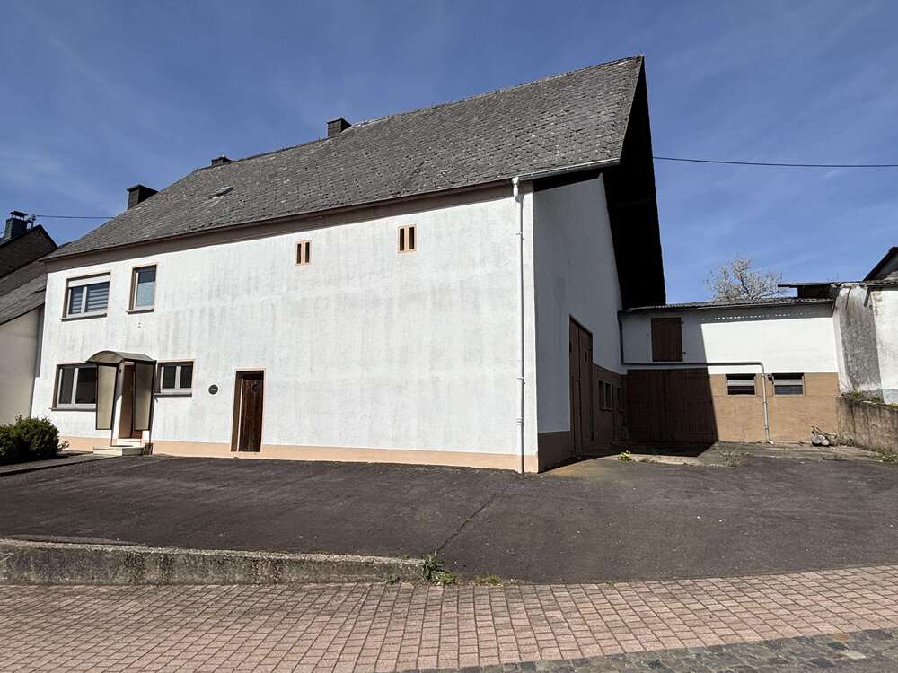 Thumbnail-Haus zum Kaufen in Morbach 125.000,00 € 111 m²
