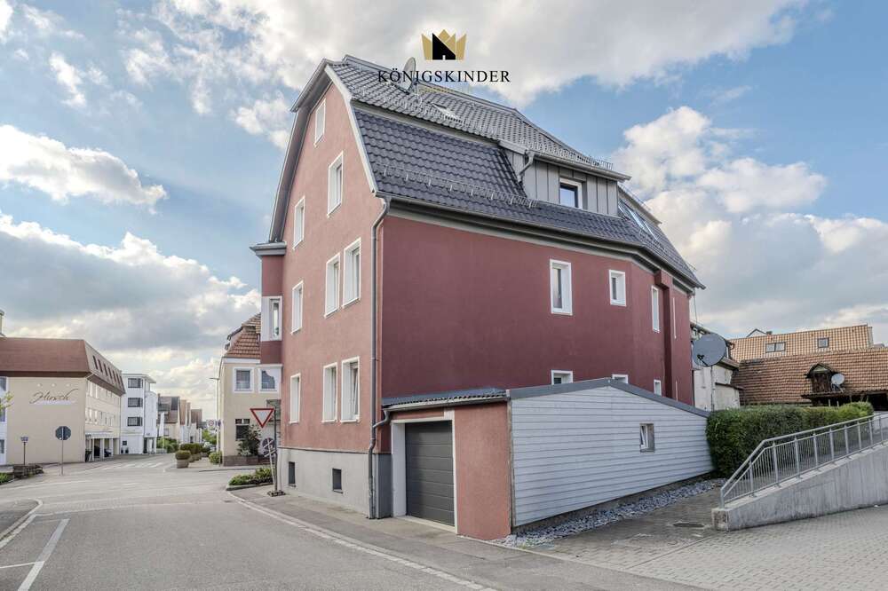 Thumbnail-Haus zum Kaufen in Leonberg-Eltingen 930.000,00 € 298 m²