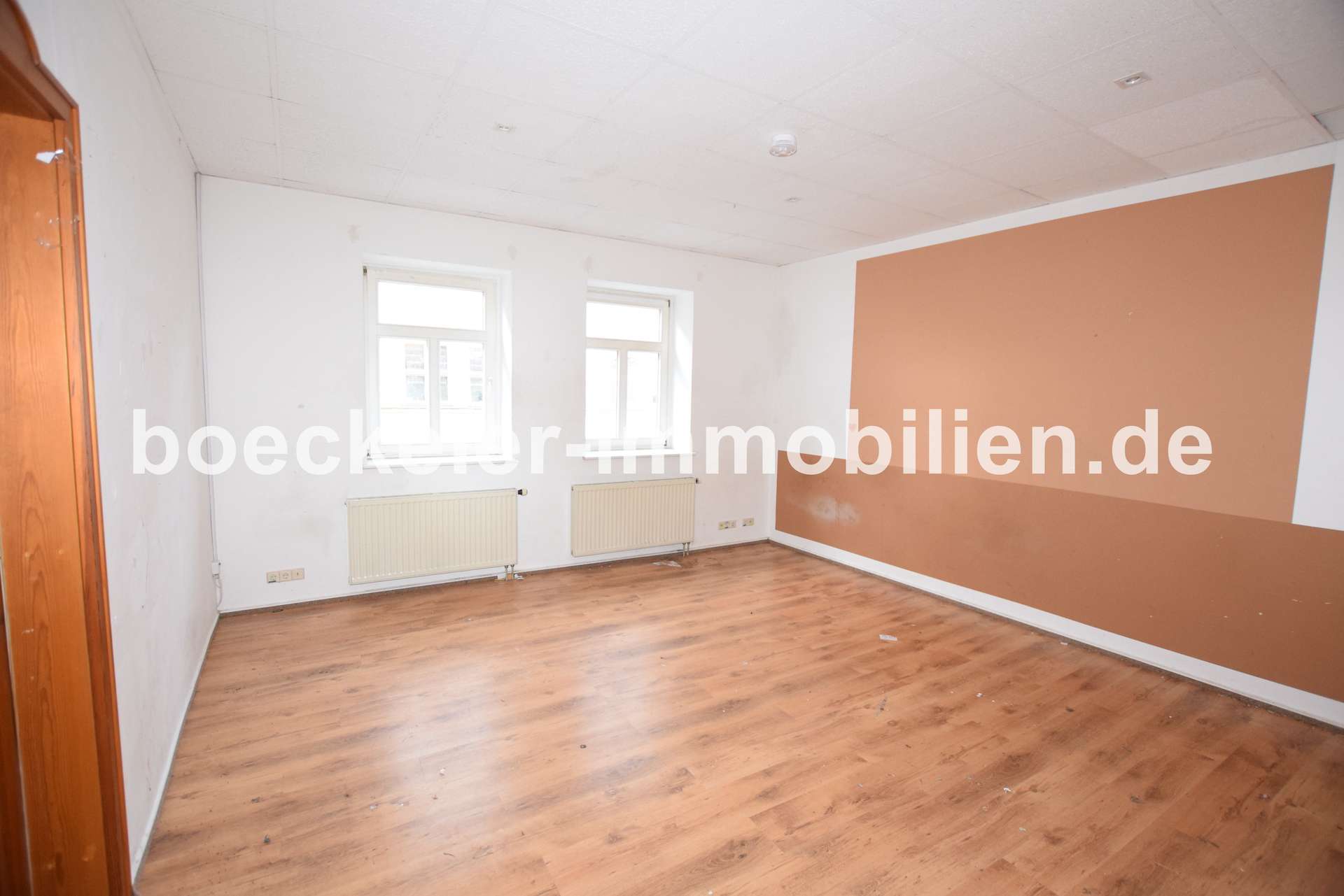 Thumbnail-Wohnung zum Mieten in Naumburg 765,00 € 170 m²