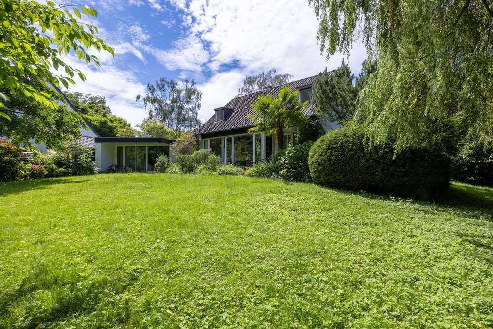 Thumbnail-Haus zum Kaufen in Neuss 875.000,00 € 133 m²