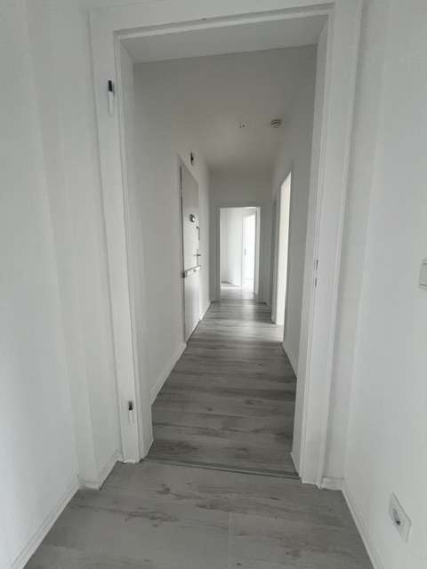 Thumbnail-Wohnung zum Mieten in Krefeld 560,00 € 74 m²