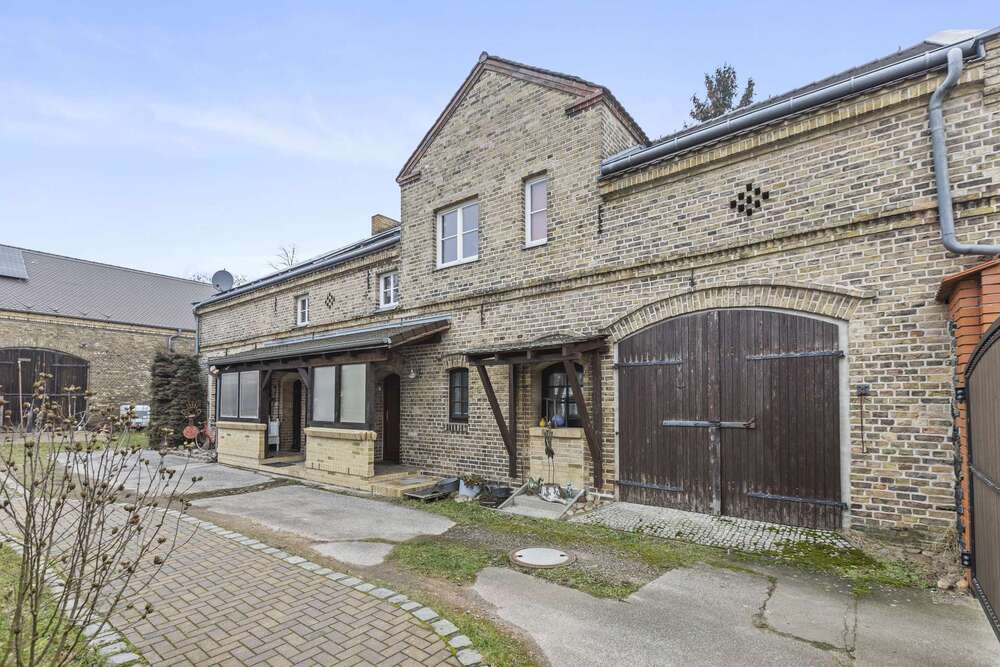 Thumbnail-Haus zum Kaufen in Neuenhagen bei Berlin 565.000,00 € 297 m²