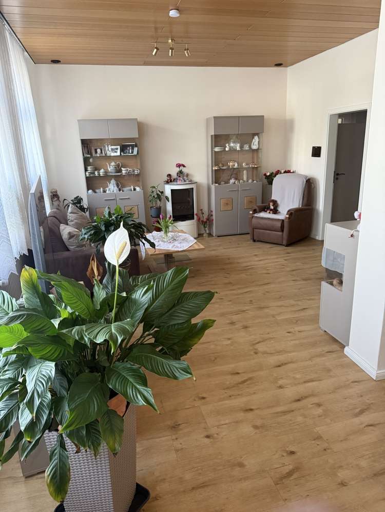Thumbnail-Haus zum Kaufen in Sehnde 670.000,00 € 185 m²