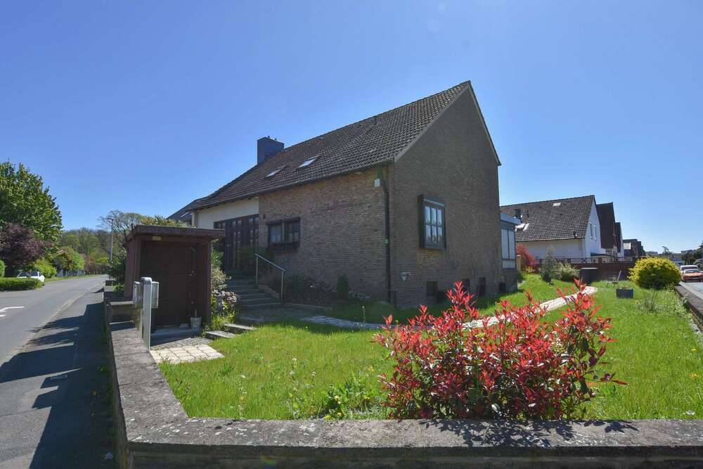 Thumbnail-Haus zum Kaufen in Garbsen 470.000,00 € 170 m²